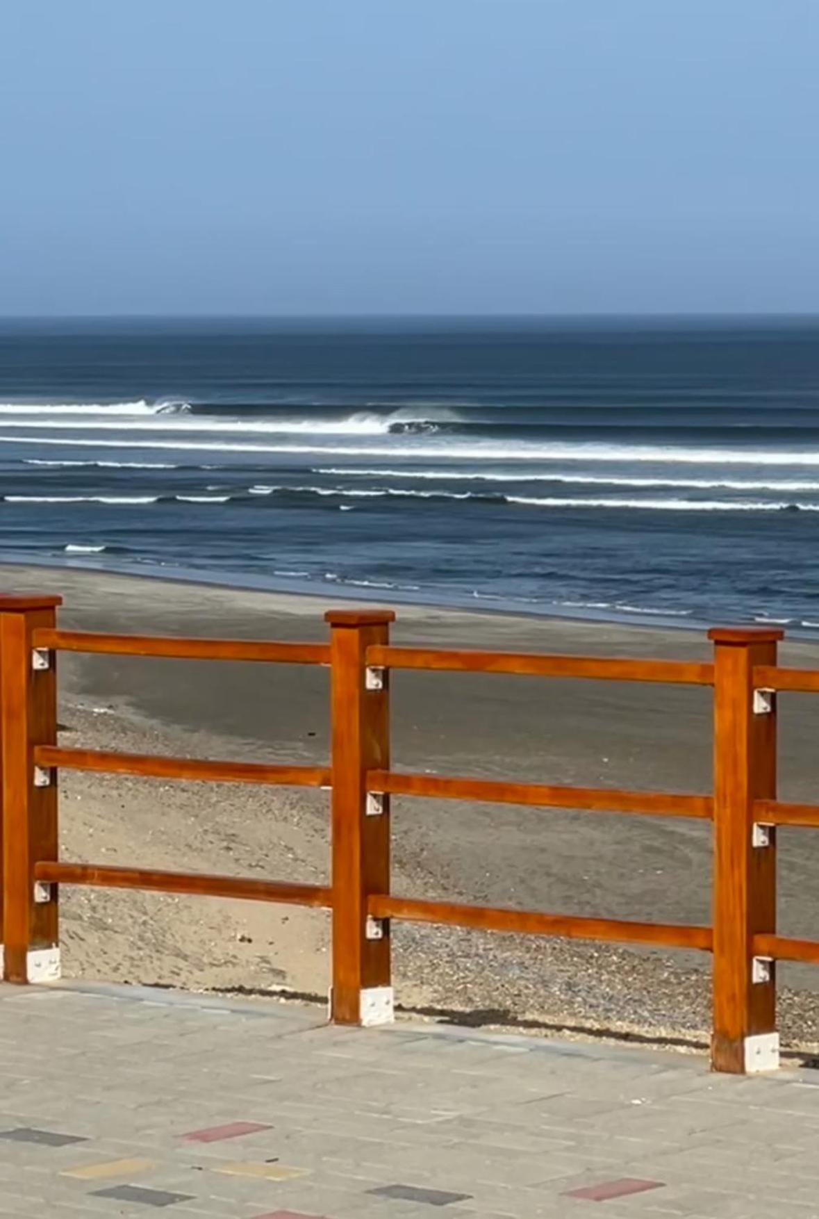 Family Surf Chicama Hotel ปวยร์โต จิกามา ภายนอก รูปภาพ