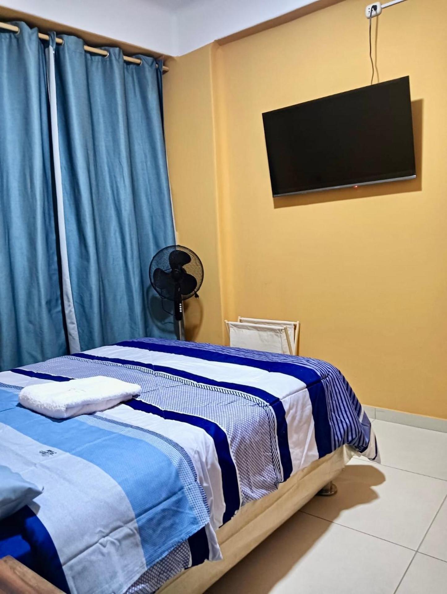 Family Surf Chicama Hotel ปวยร์โต จิกามา ภายนอก รูปภาพ