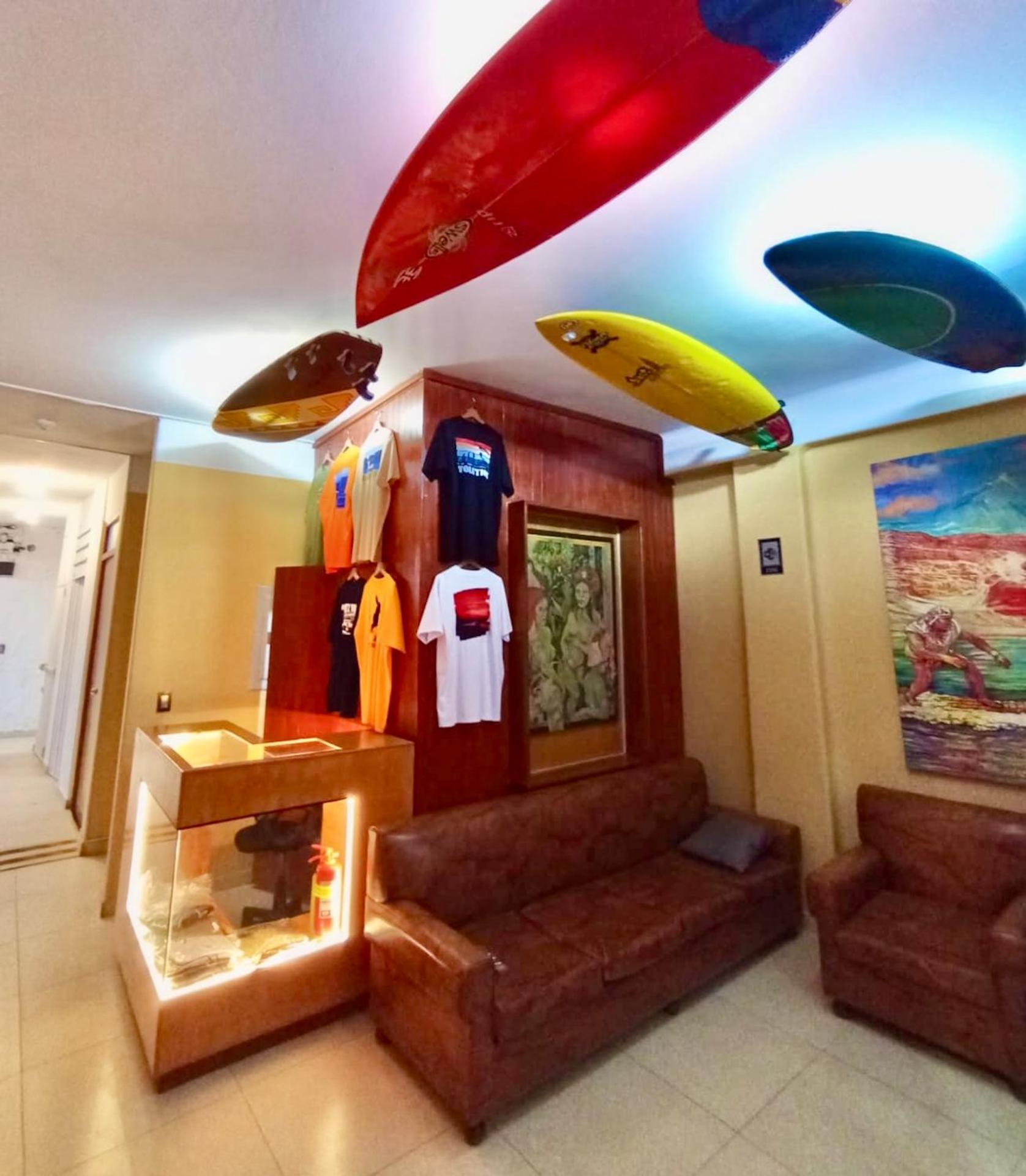Family Surf Chicama Hotel ปวยร์โต จิกามา ภายนอก รูปภาพ
