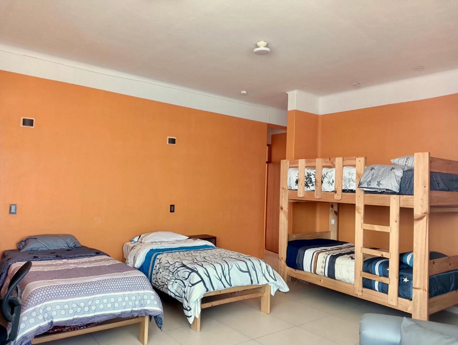 Family Surf Chicama Hotel ปวยร์โต จิกามา ภายนอก รูปภาพ